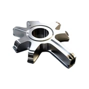 Roostevabast terasest valuvormid